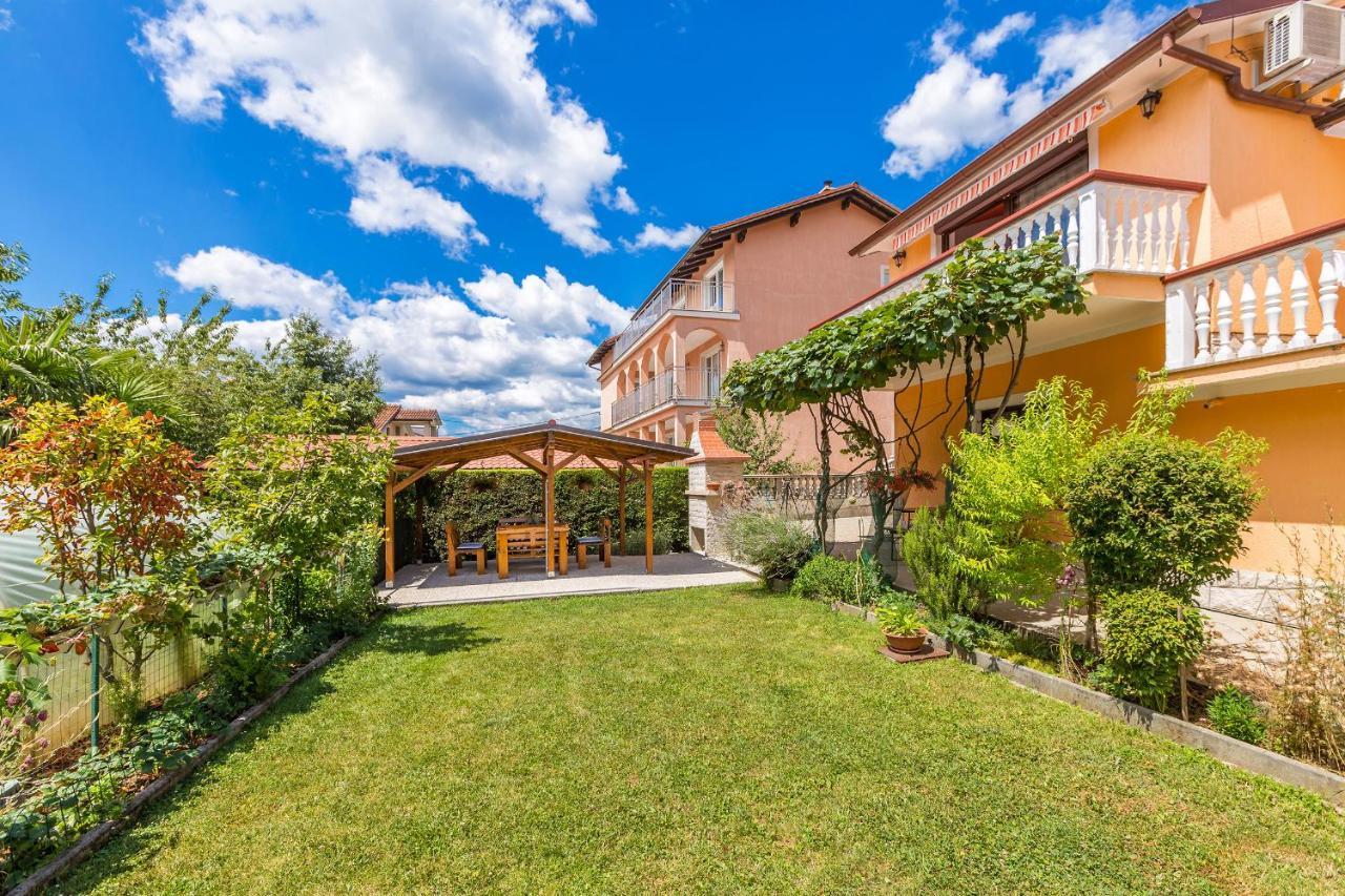 Apartment Karmel Viskovo 外观 照片